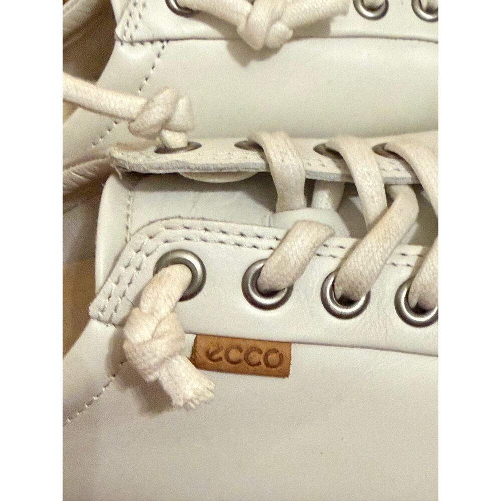 ECCO Women's Soft VII Leather Lace Up Sneakers 9 9.5 Capsule Minimalist Comfort - Picture 7 of 9